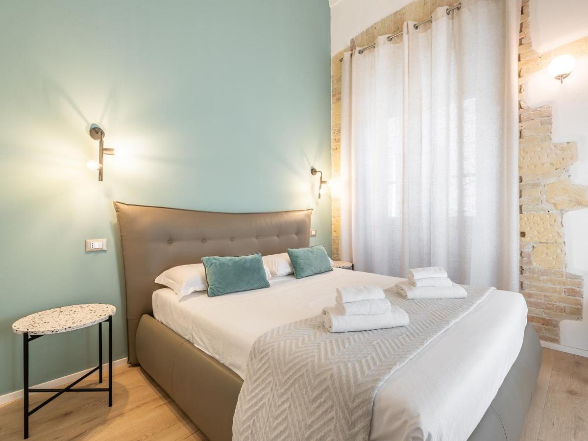 Orma Design Rooms Cagliari Eksteriør billede