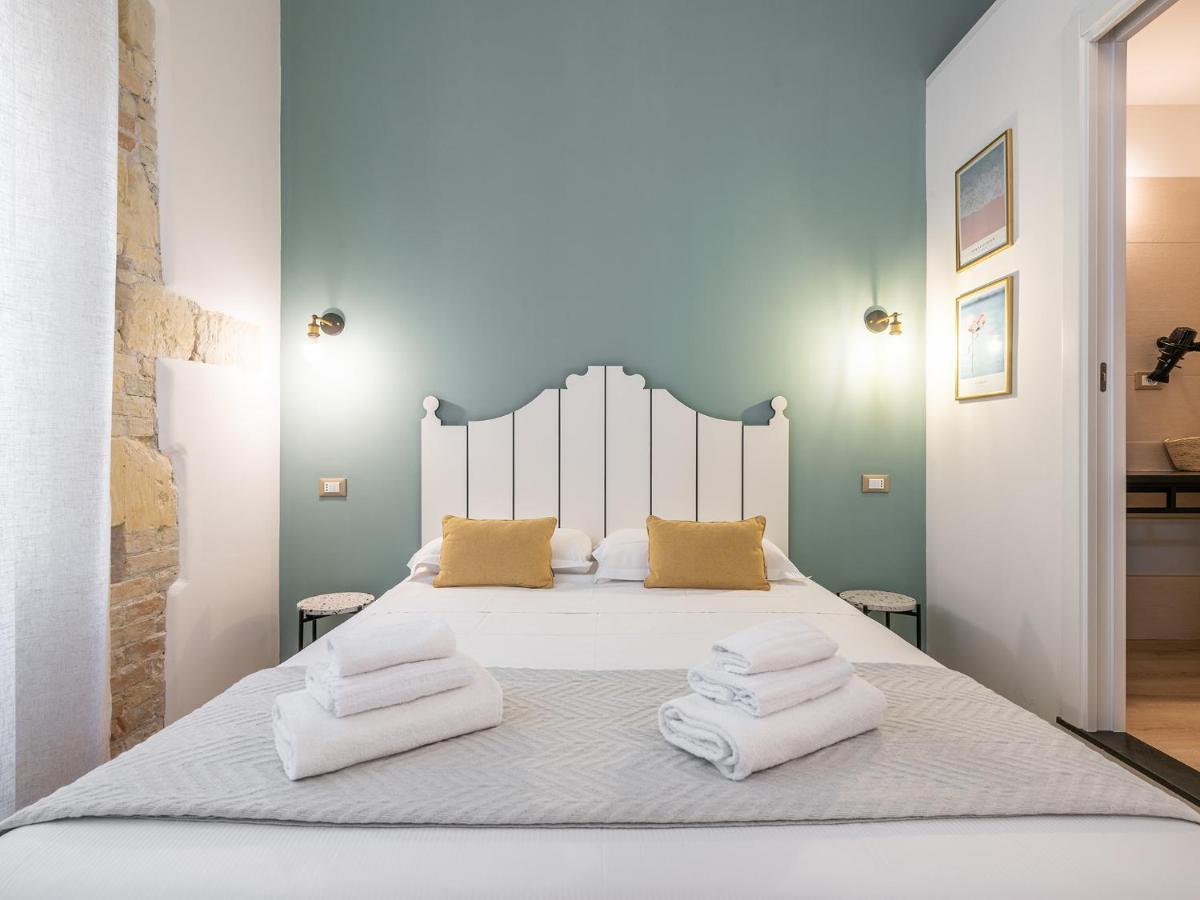 Orma Design Rooms Cagliari Eksteriør billede