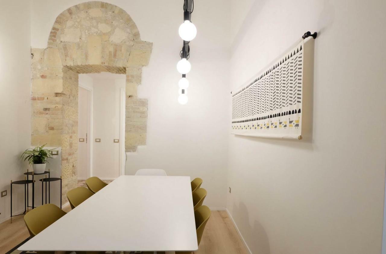 Orma Design Rooms Cagliari Eksteriør billede